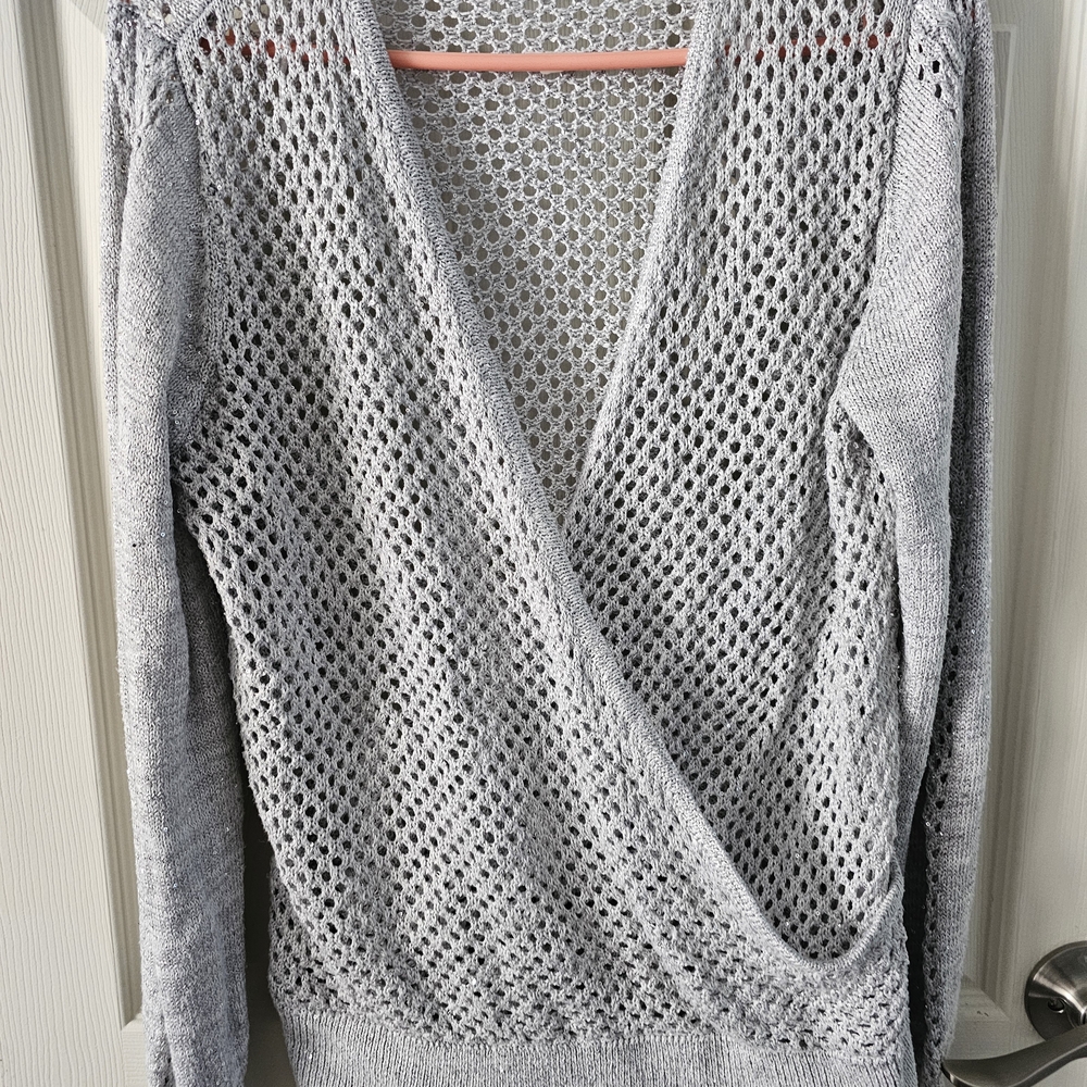 Elegant Gray Women's Sweater Sz L